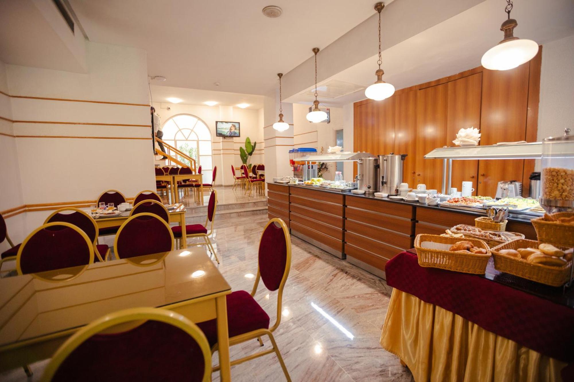 Hotel Le National Tunis