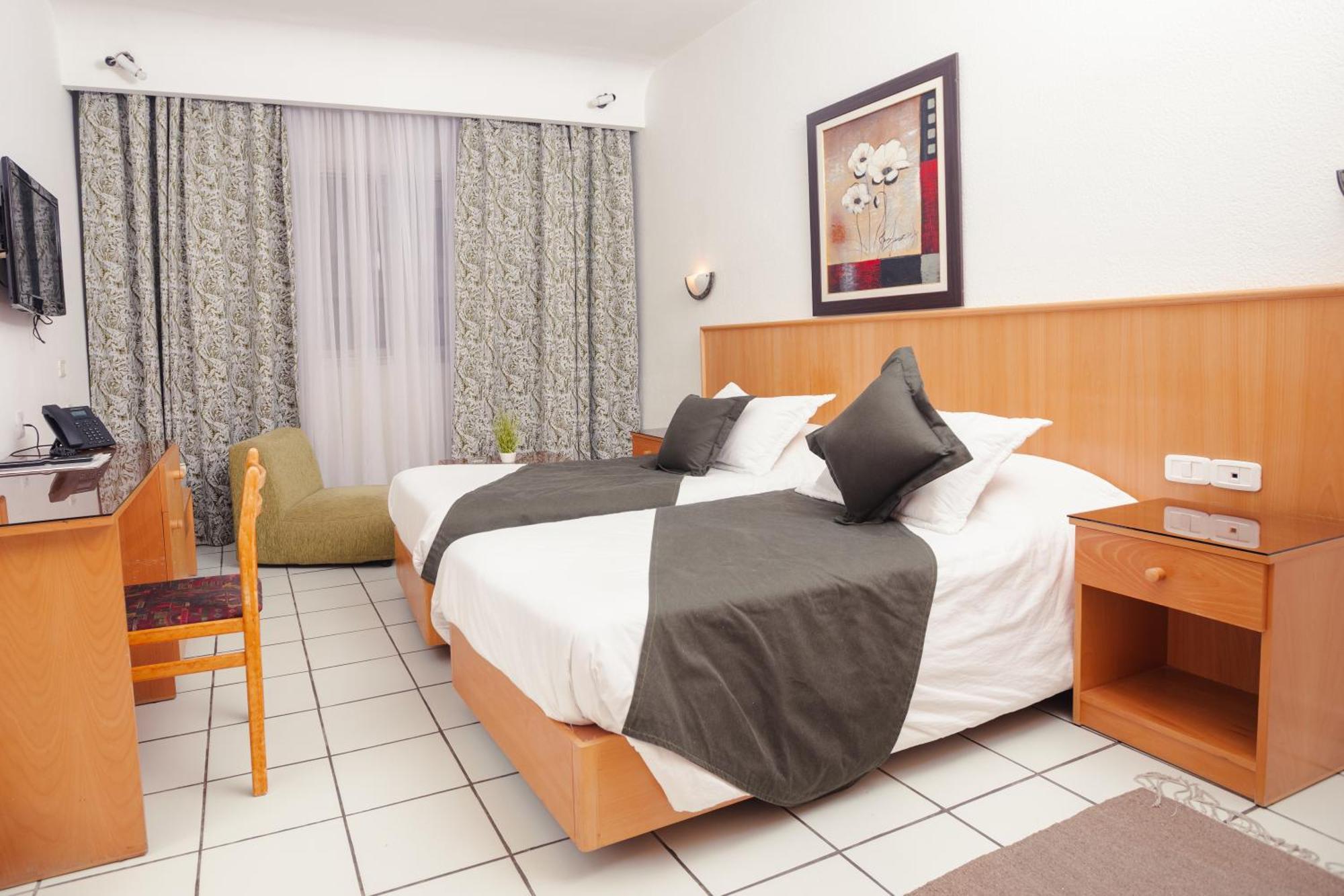 Le National 3* Tunis